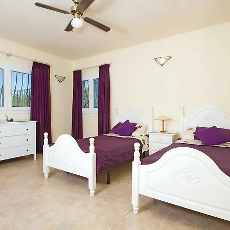 Puerto Del Carmen Sleeps 8 Air Con Wifi Вилла *
