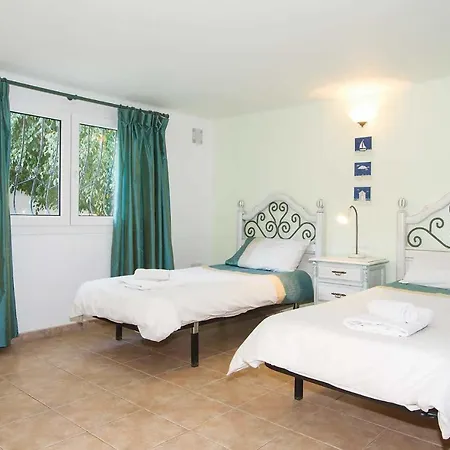 ヴィラ Puerto Del Carmen Sleeps 8 Air Con Wifi